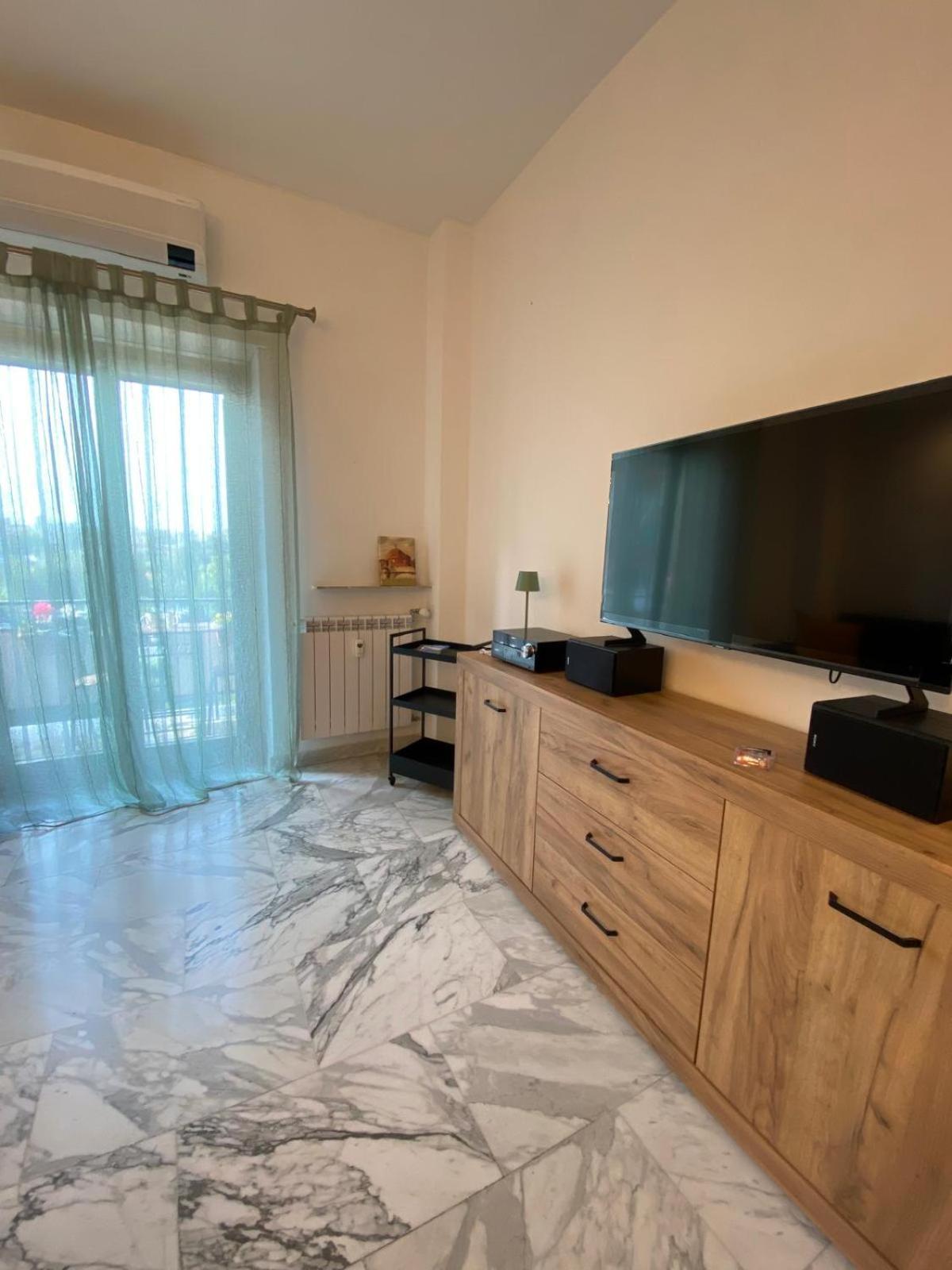 Al Posto Di Luca Apartment Roma Exterior foto